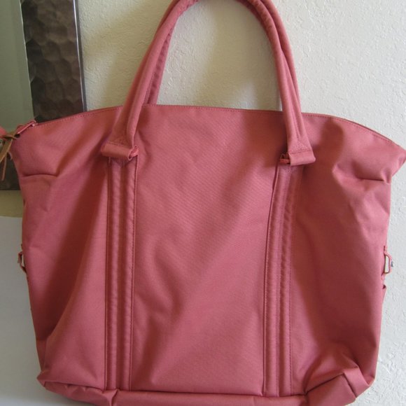 Herschel Poly Dusty Bag Luggage Travel - Picture 2 of 10